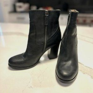 Frye Parker Short Bootie - Black - US Women's 8